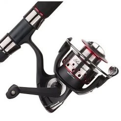 Shakespeare Ugly Stik®GX2 Spinning Combo