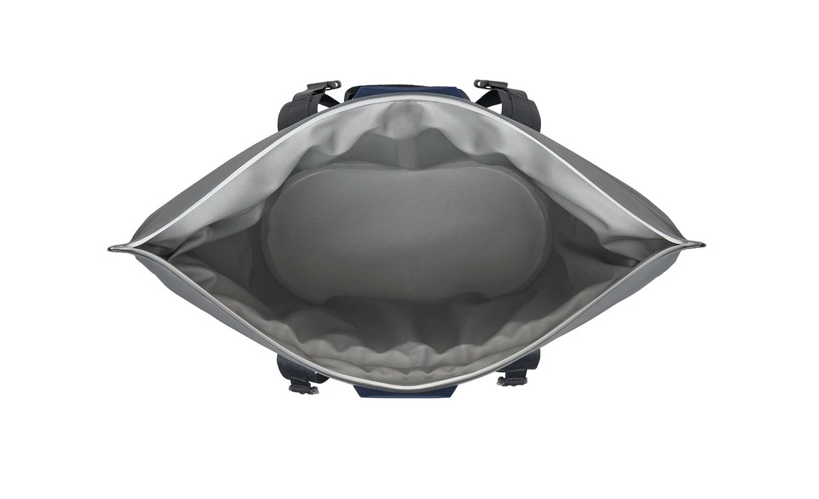 Yeti Hopper M30 Soft Cooler 4 Yeti Hopper M30 Soft Cooler - Image 2