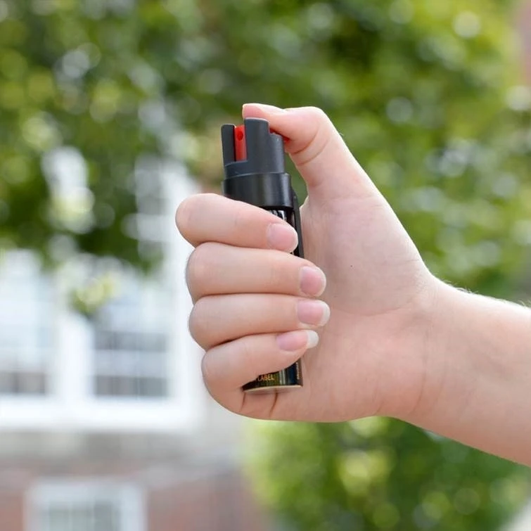 Sabre 3-IN-1 Compact Pepper Spray w/Clip 5 Sabre 3-IN-1 Compact Pepper Spray w/Clip - Image 3