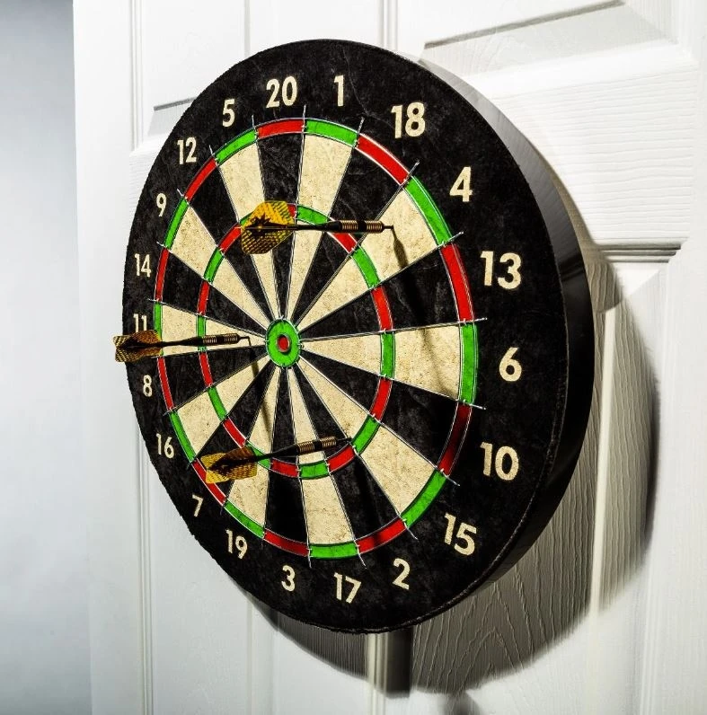 Franklin Sports Pro Wire Bristle Dartboard 4 Franklin Sports Pro Wire Bristle Dartboard - Image 2